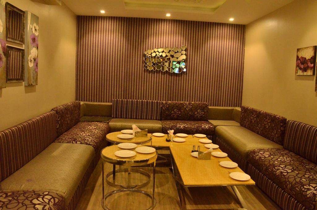 Hotel Down Town Jalandhar Exterior photo