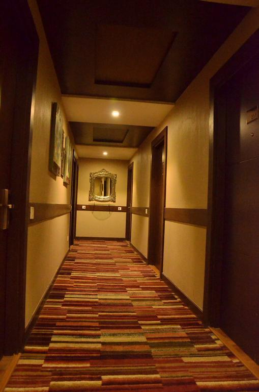 Hotel Down Town Jalandhar Exterior photo